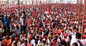 “Don’t bite the hand that feeds you!” Half a Million Farmers Rise Up Across India