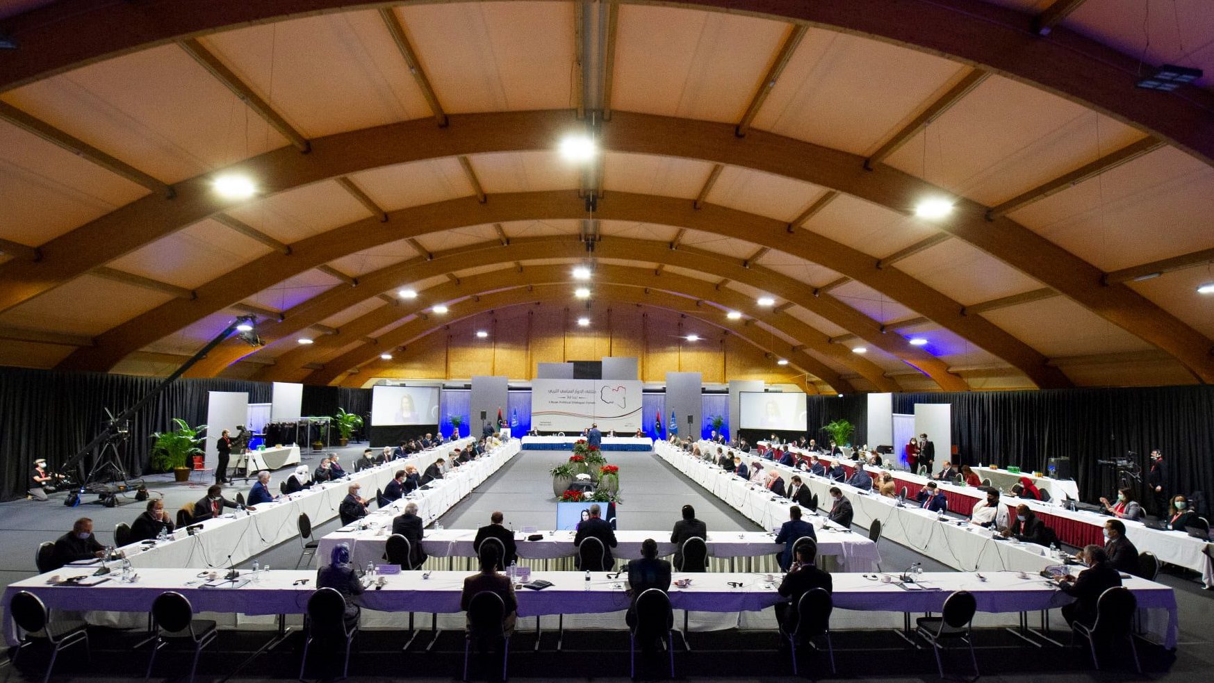 Libyan factions meet in Geneva to decide on interim government
