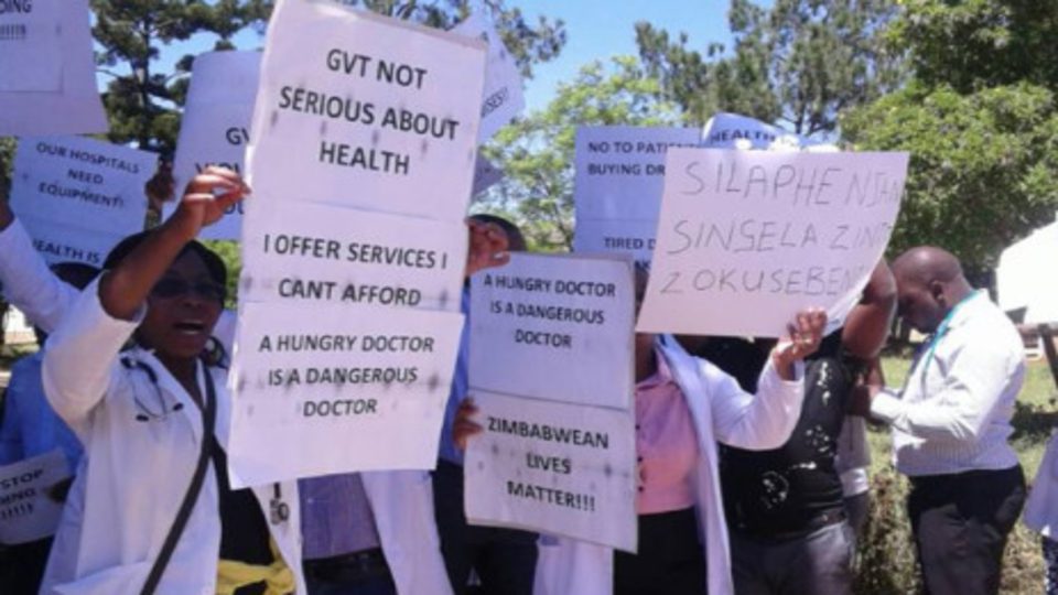 Zimbabwe's doctors defy government diktat, continue strike