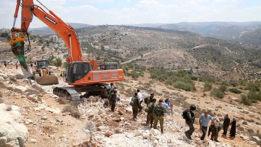 Israeli authorities approve confiscation of more Palestinian land for settlements