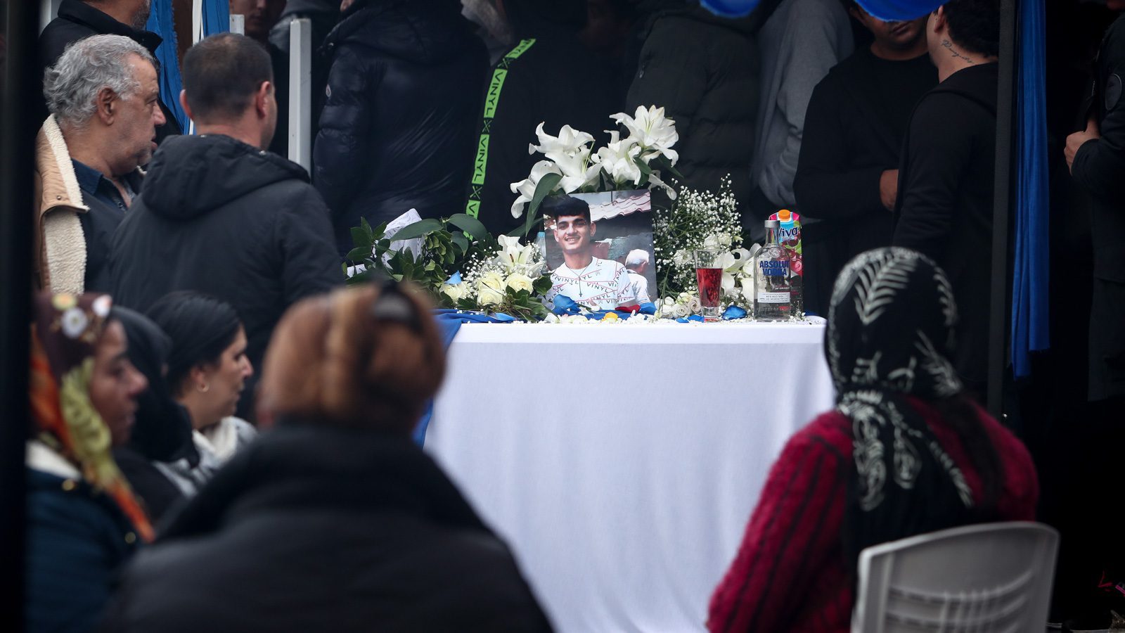 Greeks protest police killing of 16-year-old Roma youth