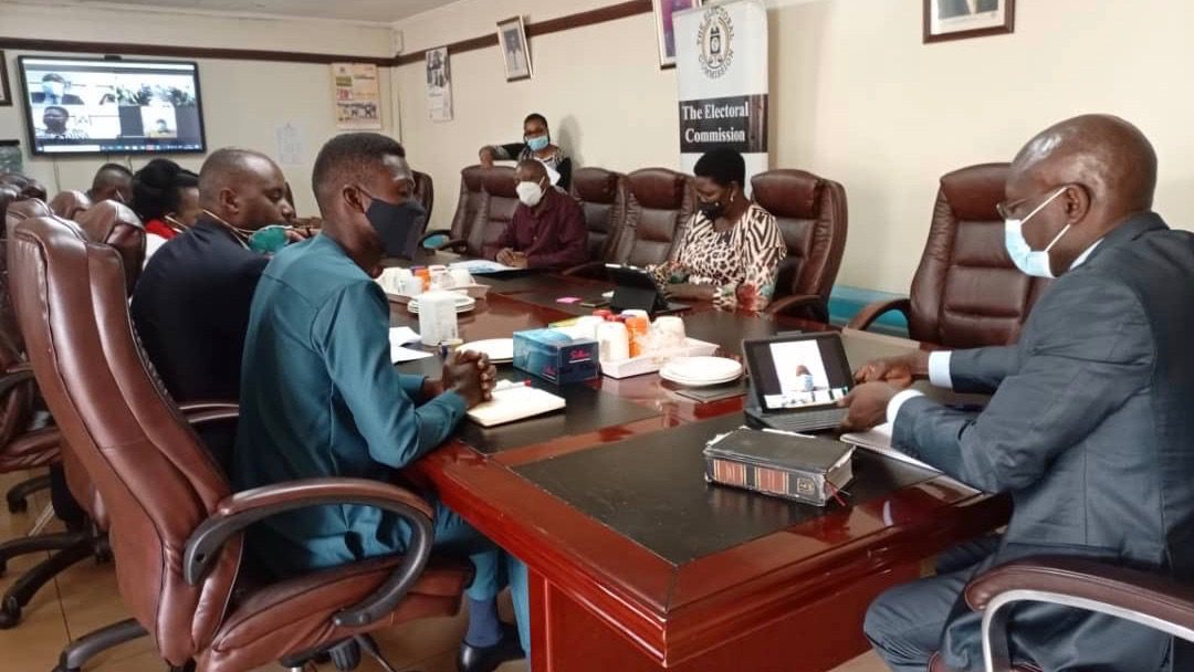 Uganda Bobi Wine resumes campaign