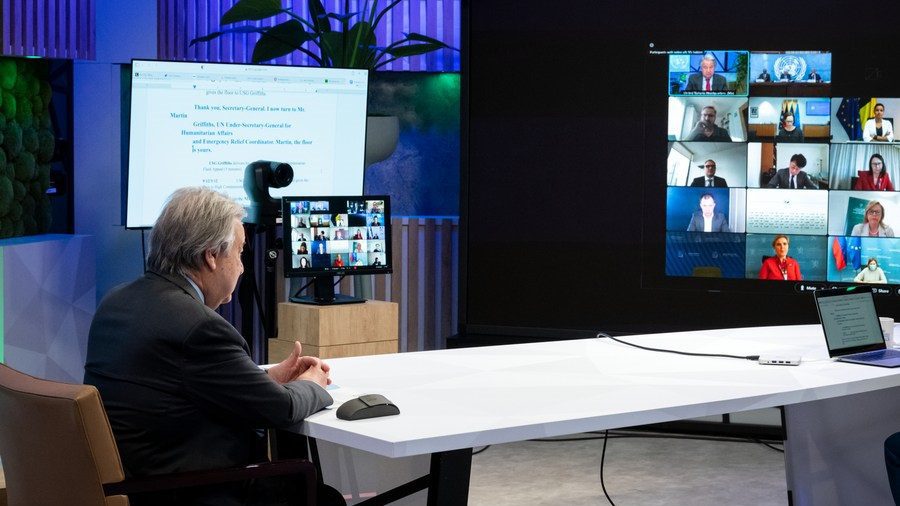 Ukraine: A conflict soaked in contradictions and new patterns in war and media