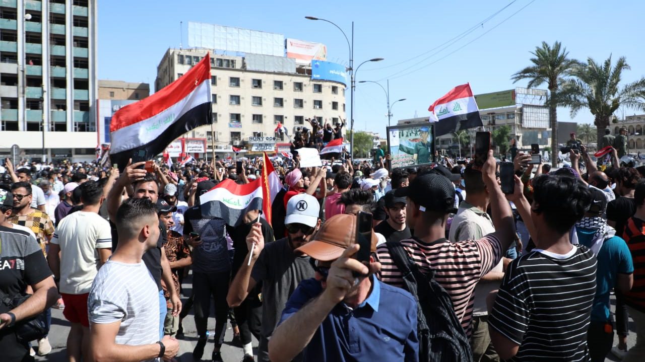 One killed and 13 injured as security forces fire on Iraqi protesters