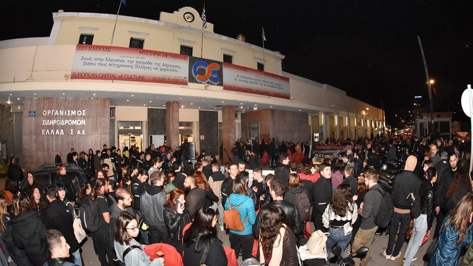 Greeks demand justice on first anniversary of Tempi train collision