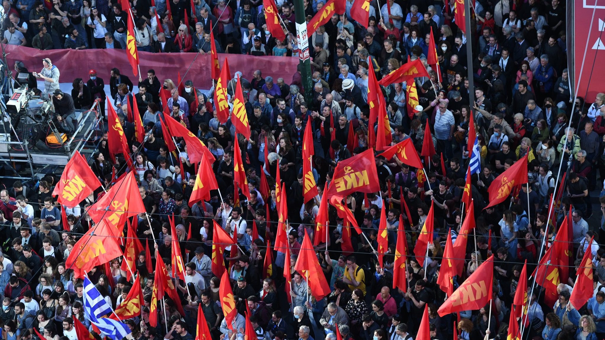 Right-wing New Democracy party falls just short of majority in Greek polls, surge in seats for communists