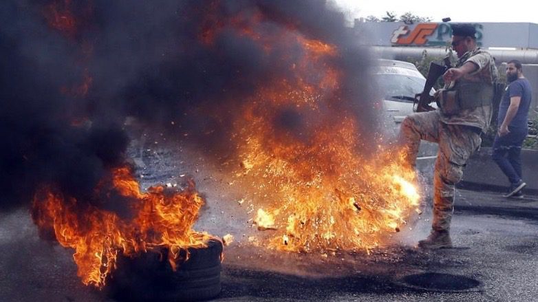Lebanon protests amid COVID