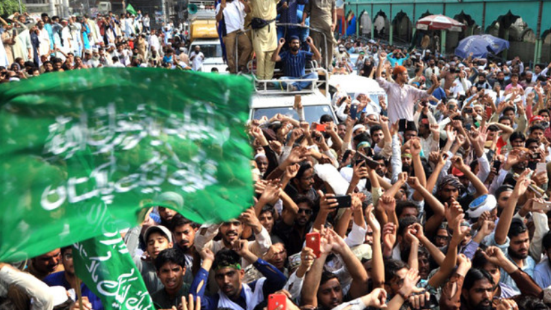 Pakistani prime minister Imran Khan approves withdrawal of ban on extremist Tehreek-e-Labbaik Pakistan