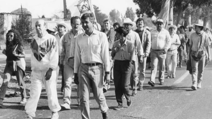 The political beginnings of AMLO, the Mexican politician who did not give up