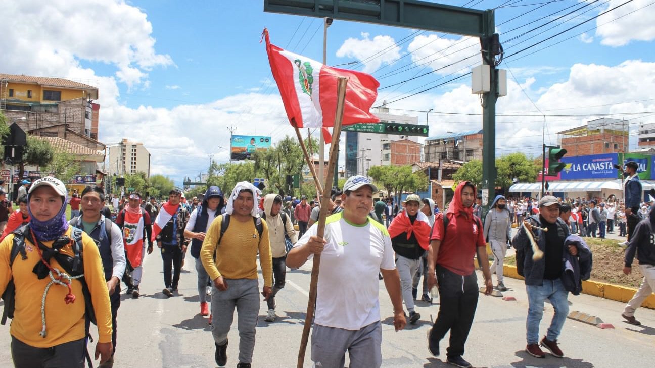 Peruvians continue to resist as anti-coup protests enter second week