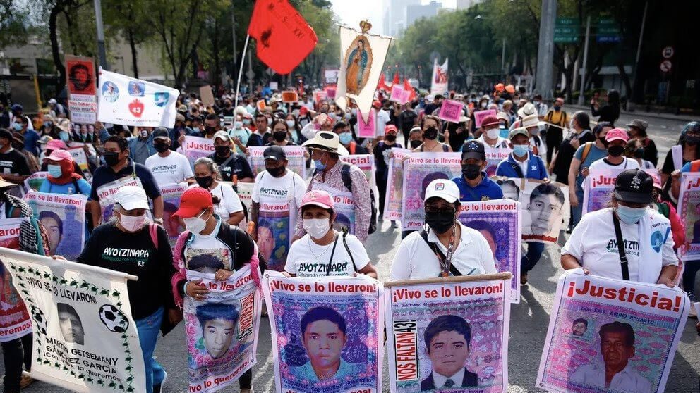 Mexican military officials arrested over involvement in Ayotzinapa disappearances