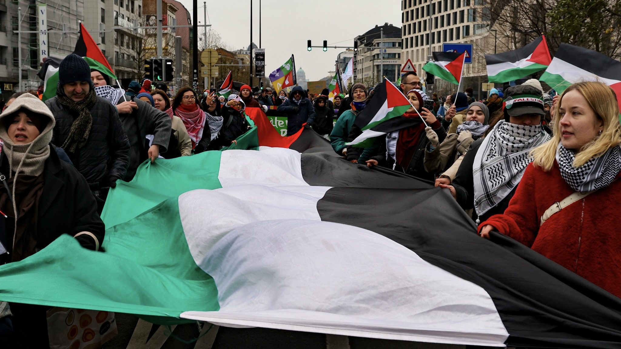Thousands march in Brussels to declare “planet and people before profit”