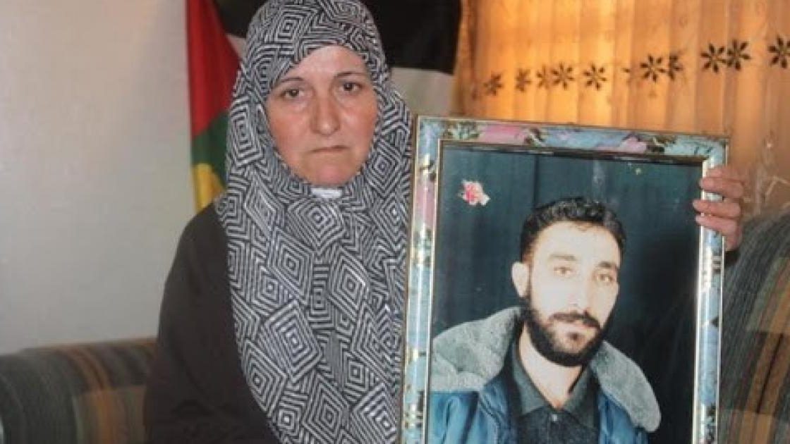 Palestinian prisoner Maher Abu Rayan launches hunger strike against Israeli medical neglect
