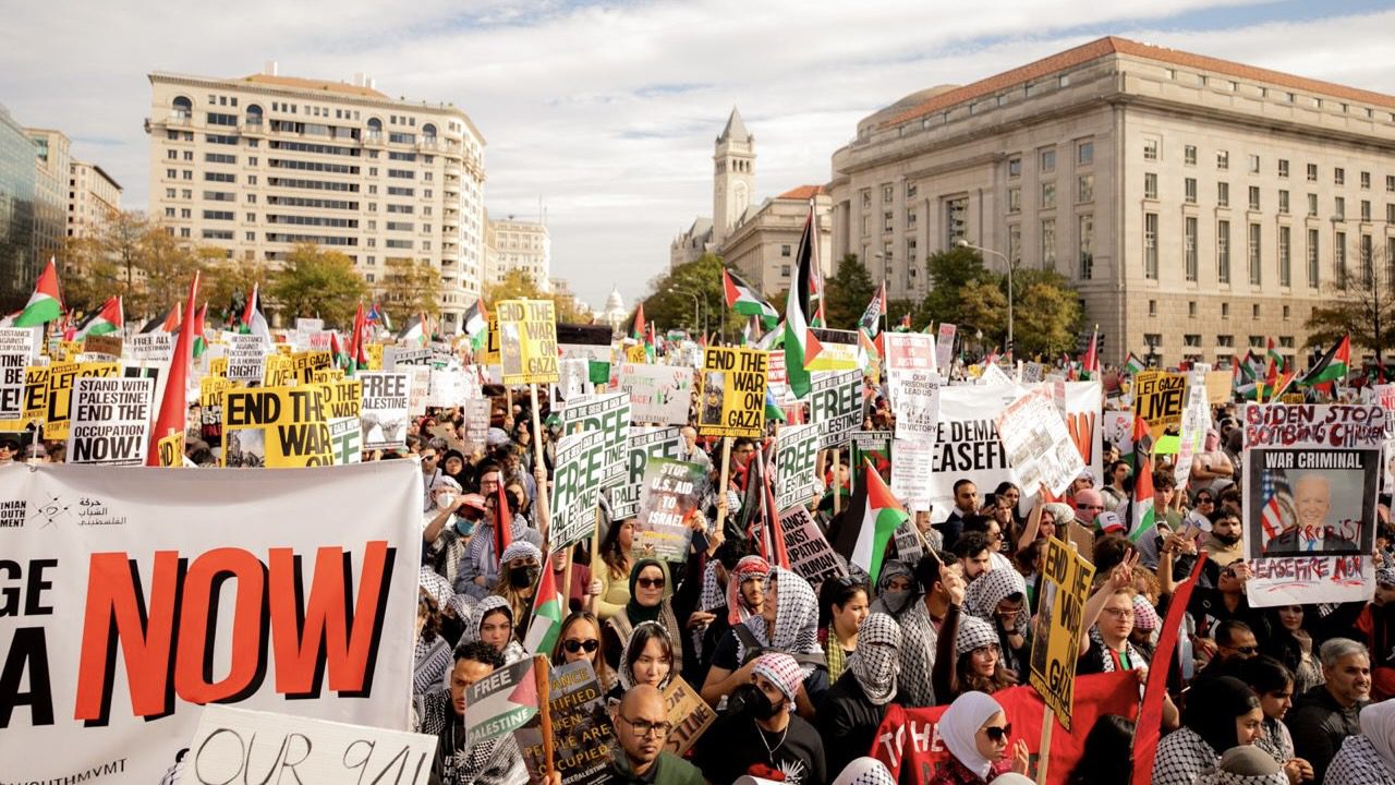 The people of the world declare: “Palestine will be free!”