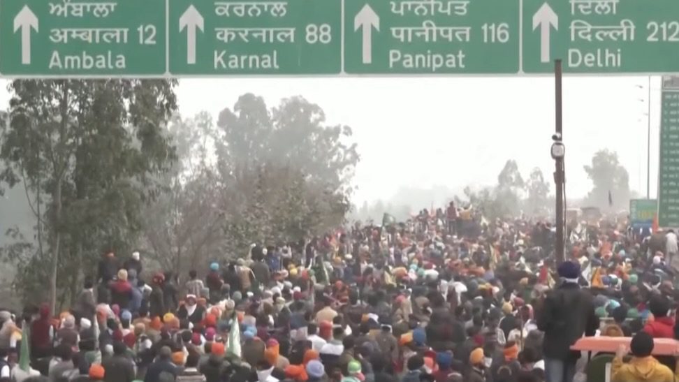 Indian farmers march on Delhi to protest unfulfilled demands