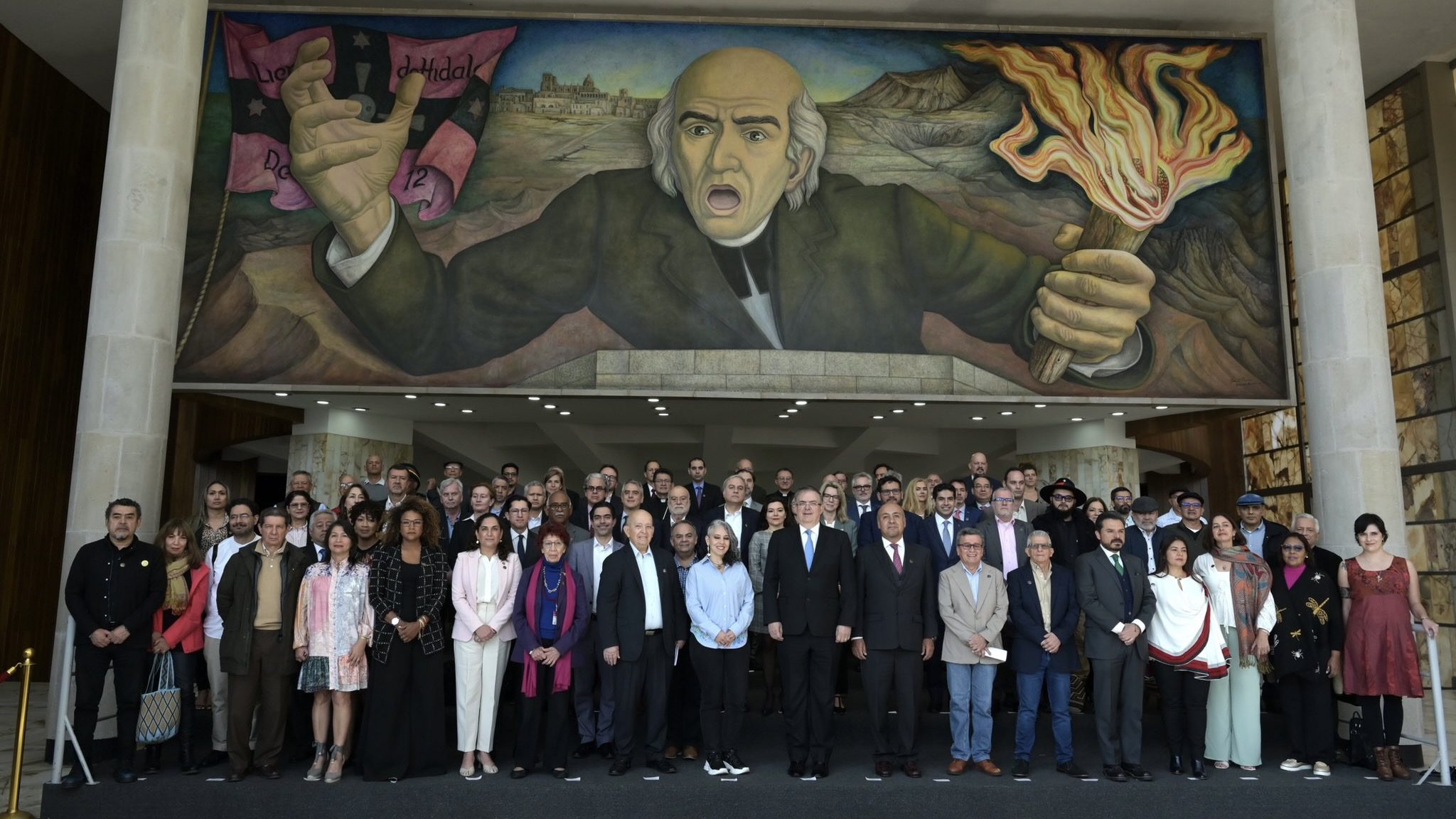 Colombian government and ELN begin second round of peace talks in Mexico