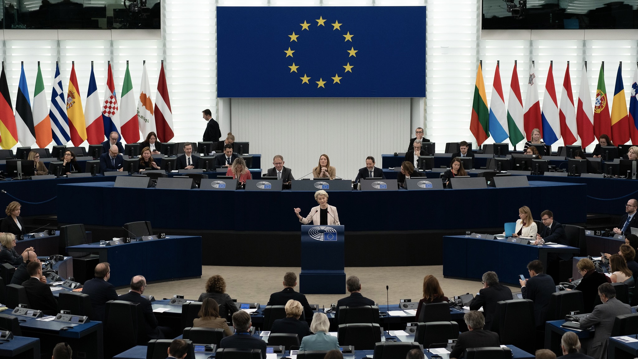 What are European leaders going to choose: people or war?
