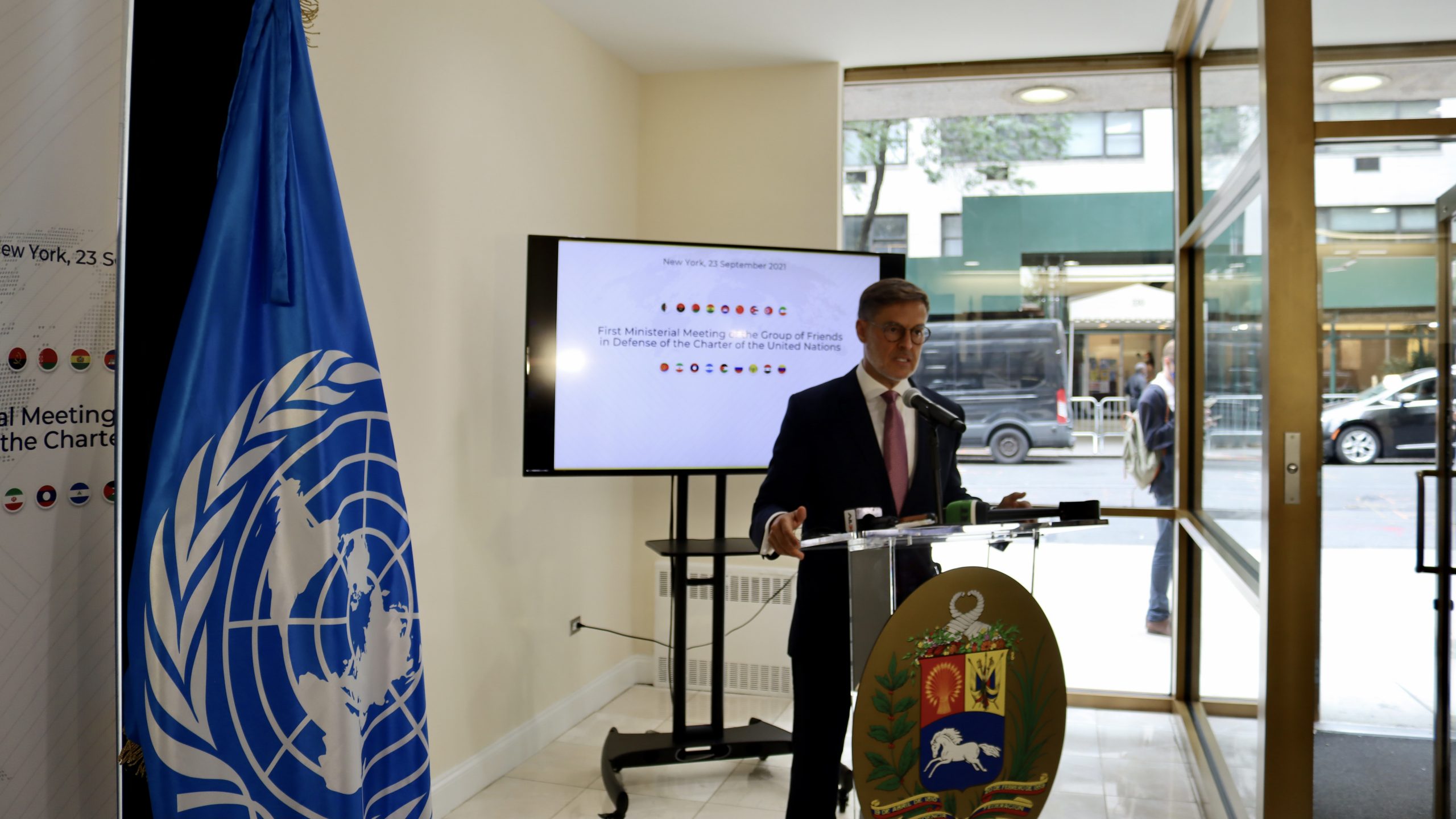 18 countries issue call for defense of UN charter