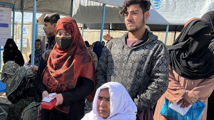 Iranians receive UN assistance