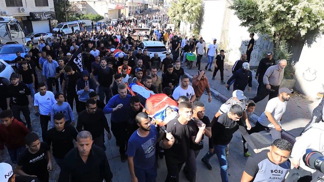 Israel continues bombing Gaza despite UNSC call for humanitarian pauses