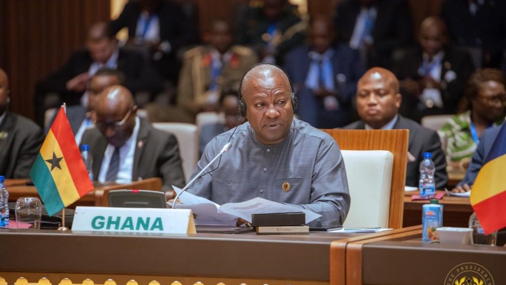 Ghanaian President Mahama at AU assembly