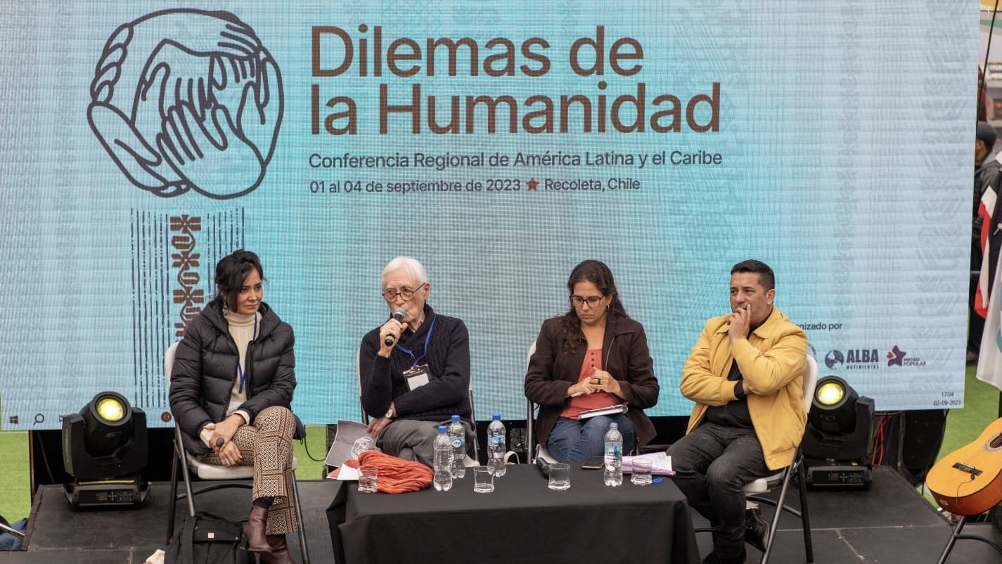 Héctor Béjar: “Hay que vincularse con ese gigantesco precariado que es el proletariado de hoy día”