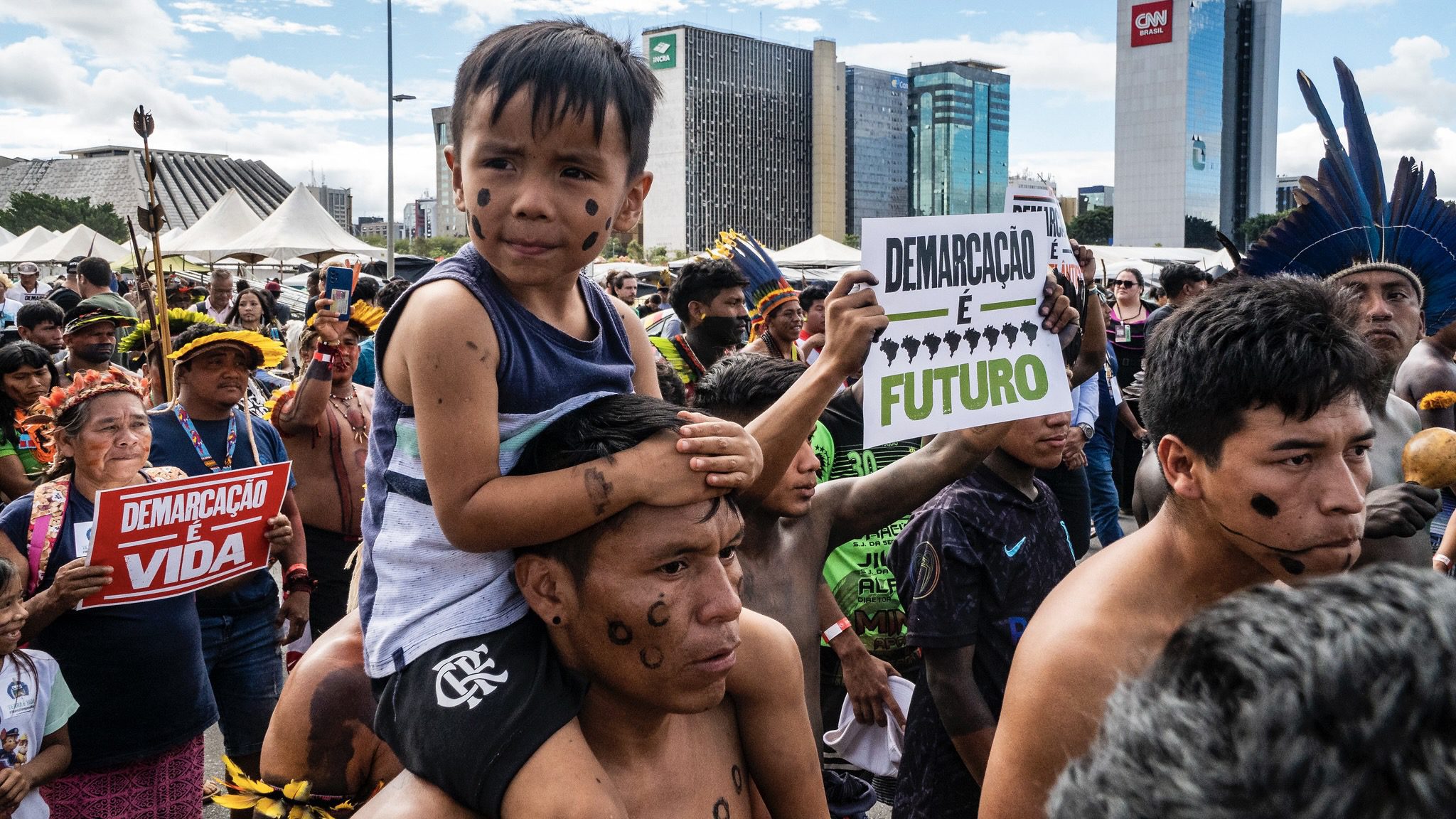 Indigenous people from across Brazil mobilize in Brasília against land theft legislation