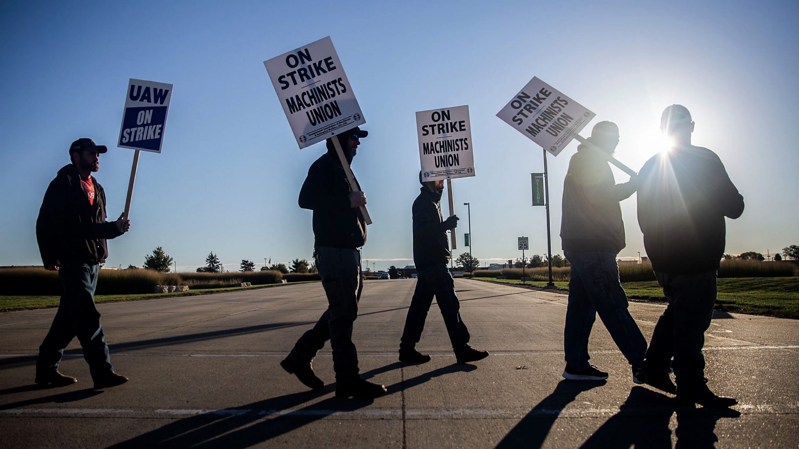 John Deere workers approve contract, ending 5-week strike