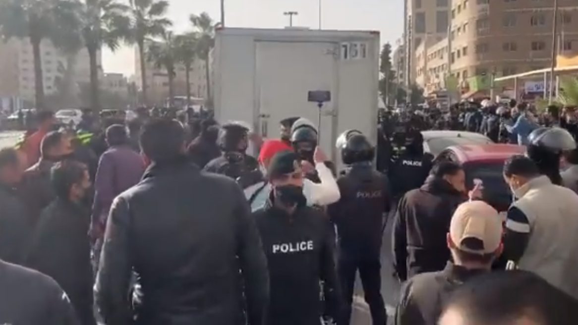 Jordanian security forces crack down on demonstrations on anniversary of 2011 protests