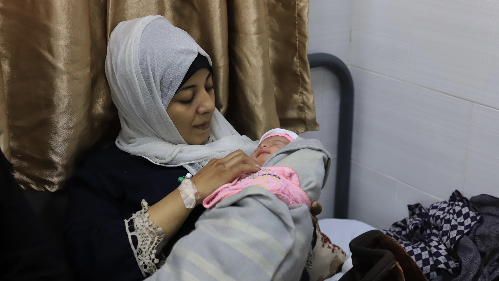 Emirati Maternity Hospital in Gaza stops admitting patients, deepening the health crisis