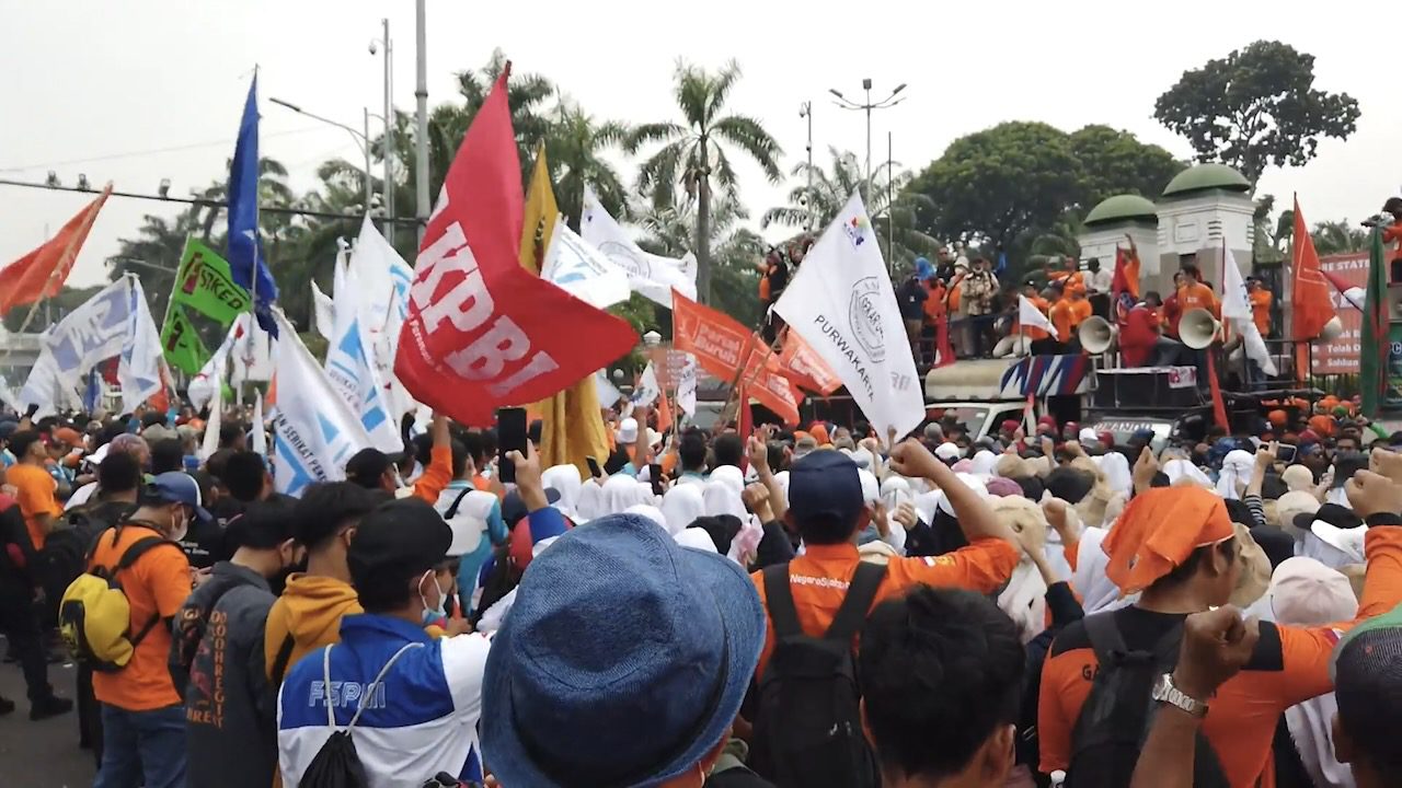 Indonesians prepare for struggle amid re-introduction of anti-worker Omnibus law