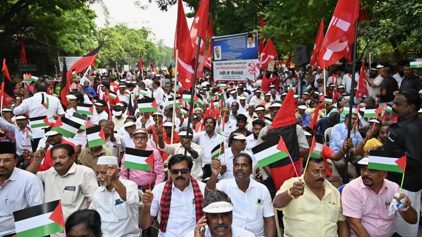 A massive demonstration was held in Chennai demanding an immediate end to Israel's genocidal assault on Gaza that has the full backing of the US.