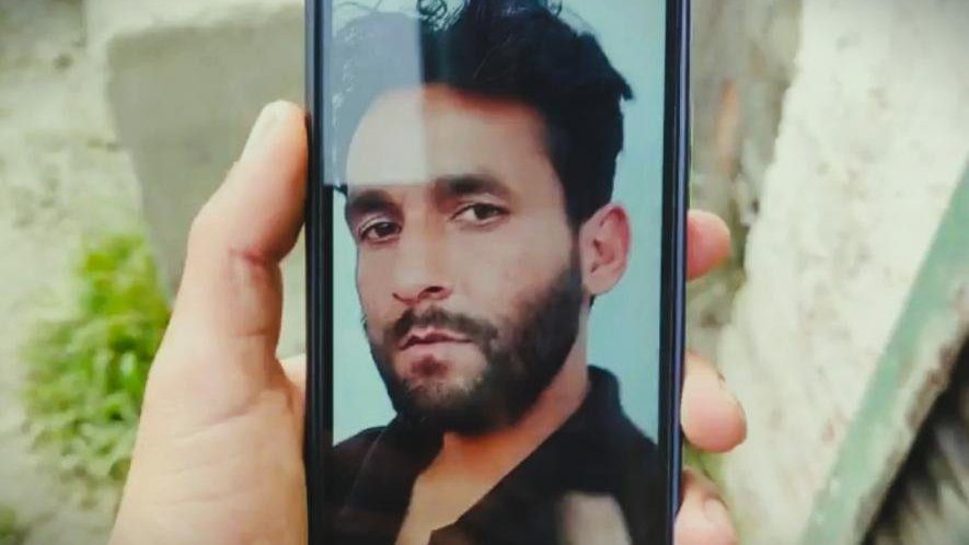 Protesters accuse military of custodial killing of daily wager in Kashmir