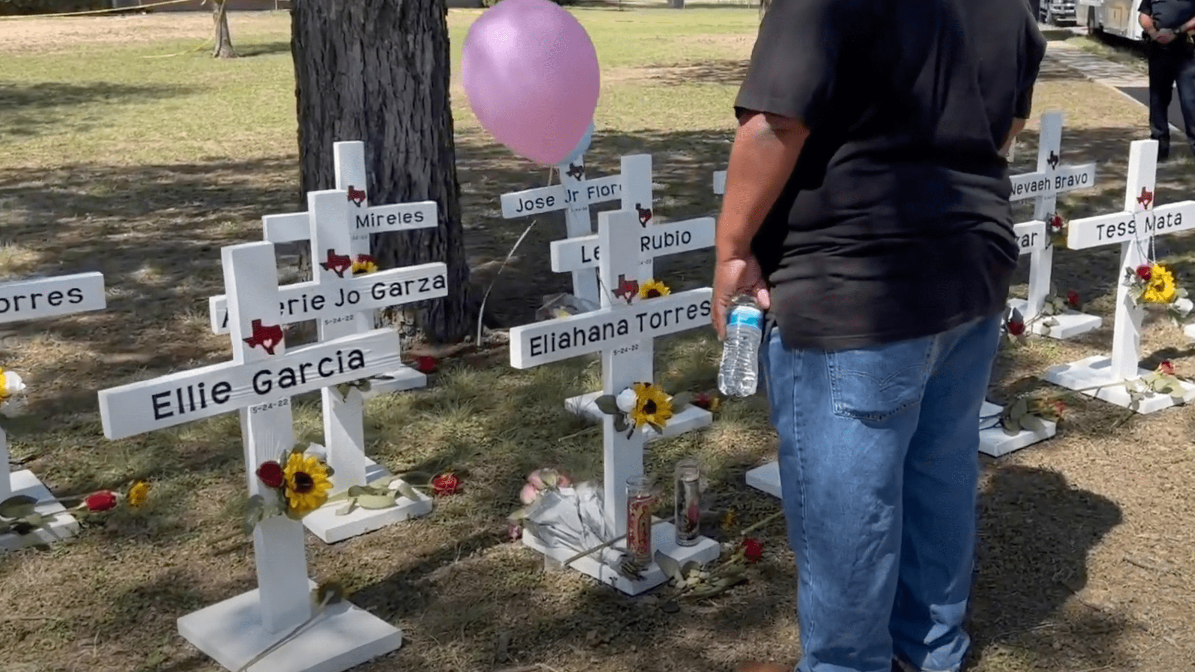 Police in the US are not legally required to protect people. Uvalde proves this.