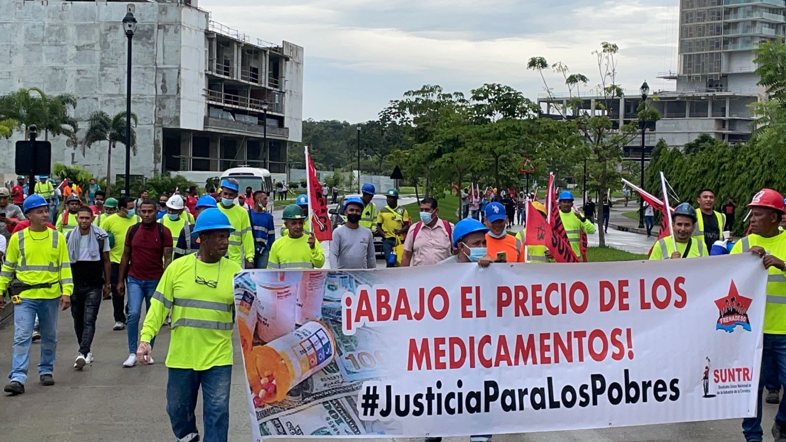 Negotiations underway in Panama as national mobilizations continue