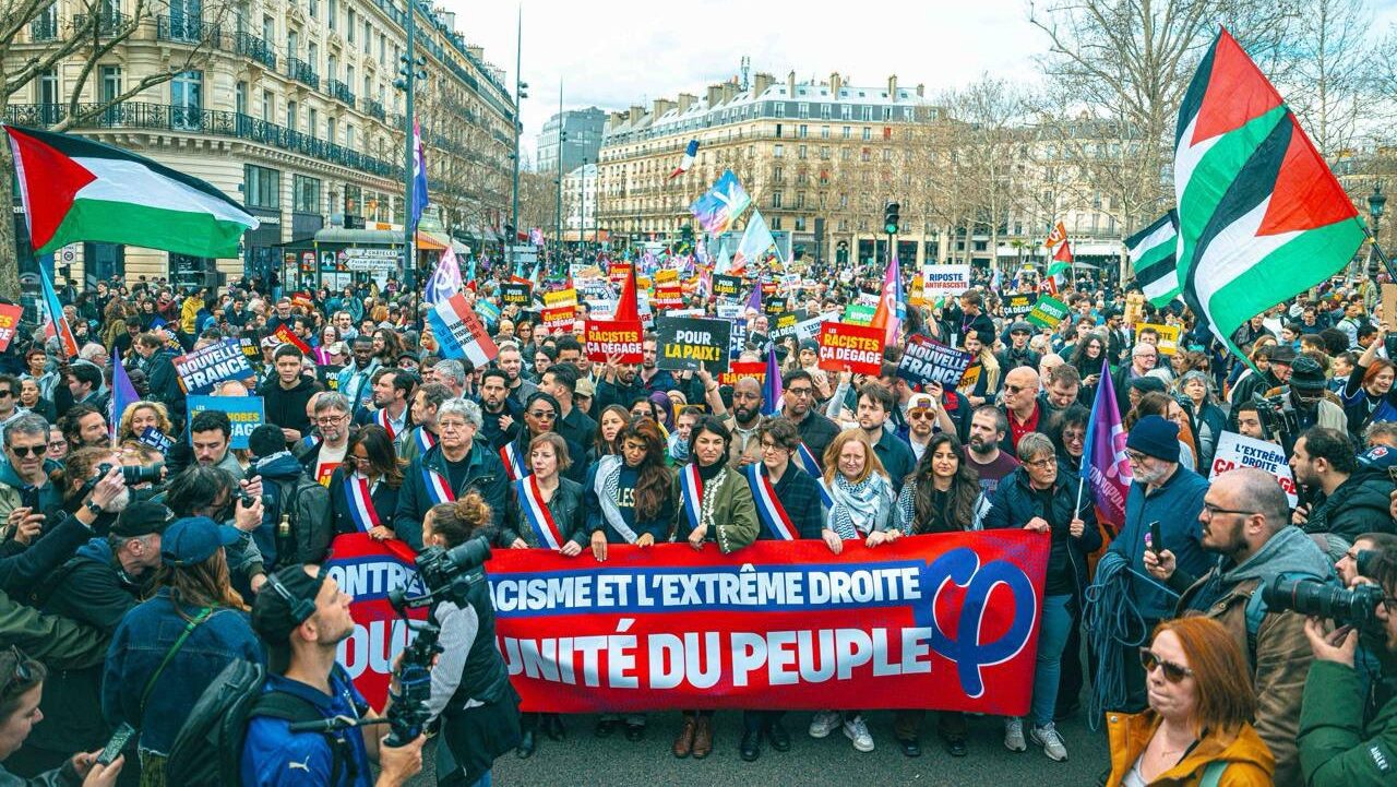 France stands up to racism and far-right hate