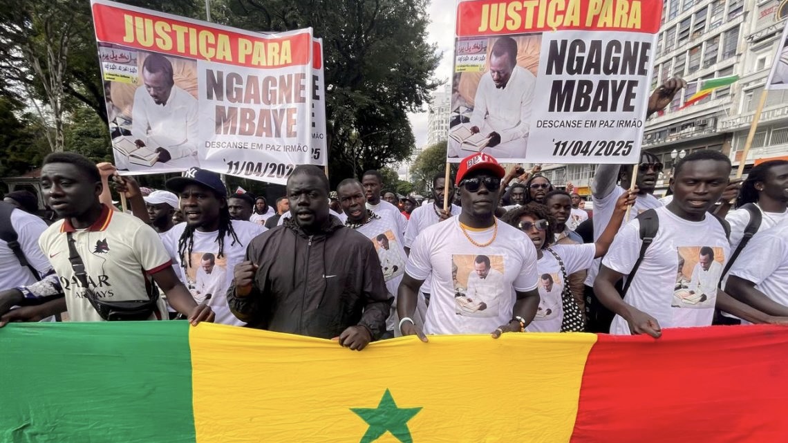 Senegalese community in São Paulo protests following murder of a street vendor: “It was not an accident”