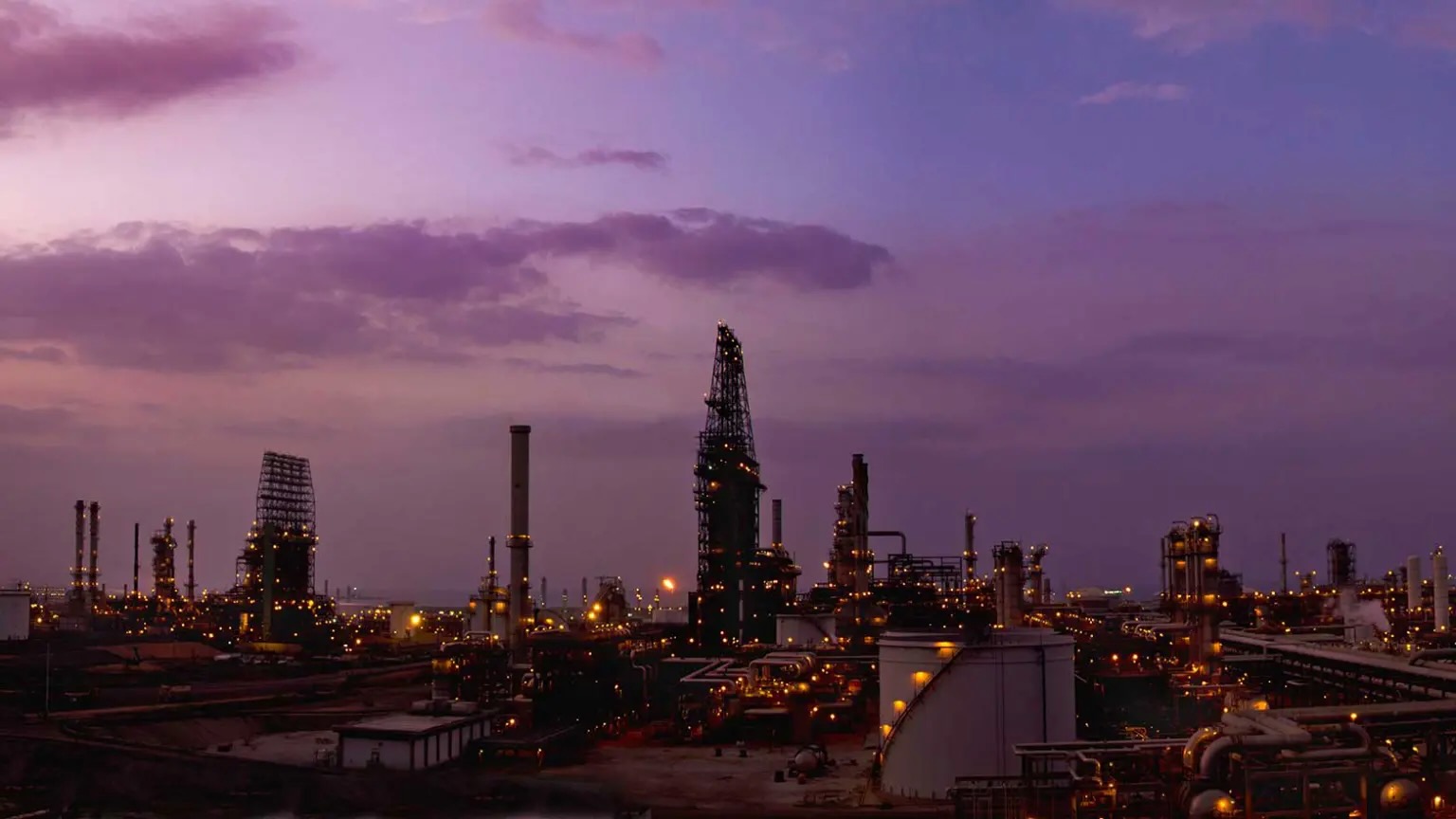 US shrinks Chevron wind-down period in Venezuela to 30 days following pressure from right-wing legislators