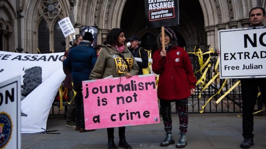 Assange extradition