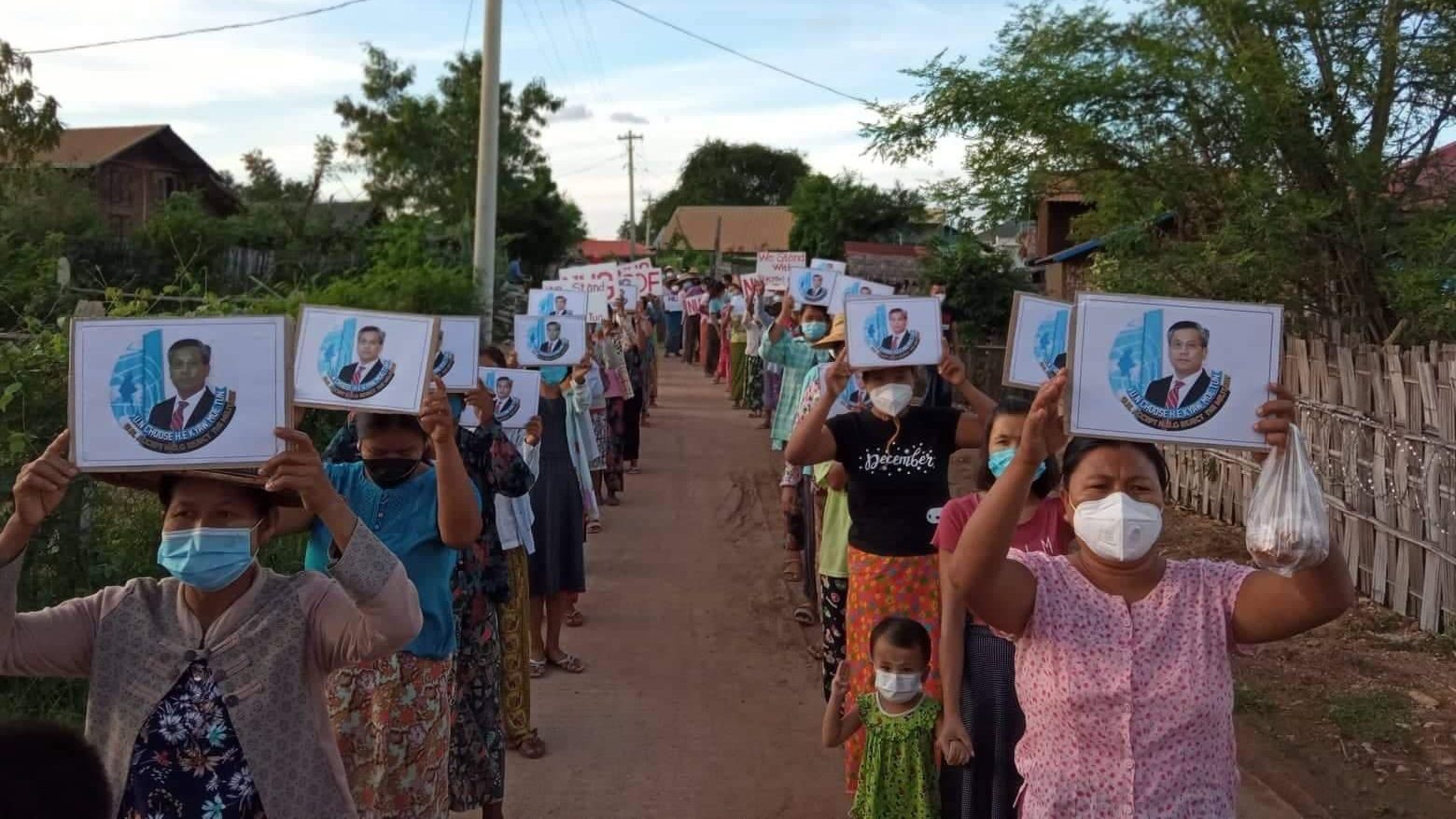 Junta forces set dozens of houses on fire amid escalation of conflict with resistance groups