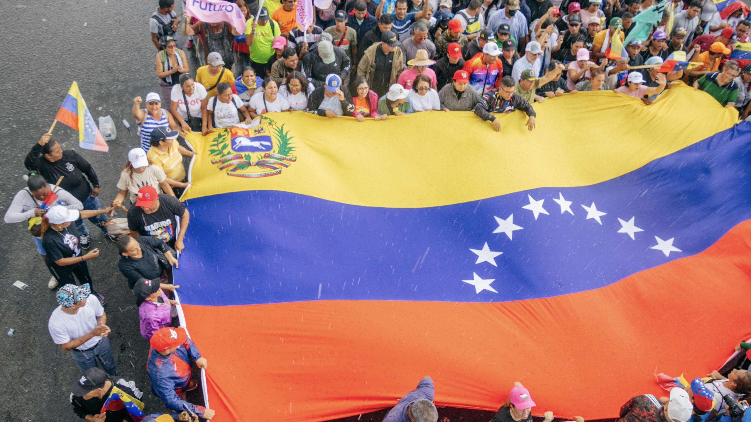 People’s movements across the world launch campaign of solidarity with Venezuela