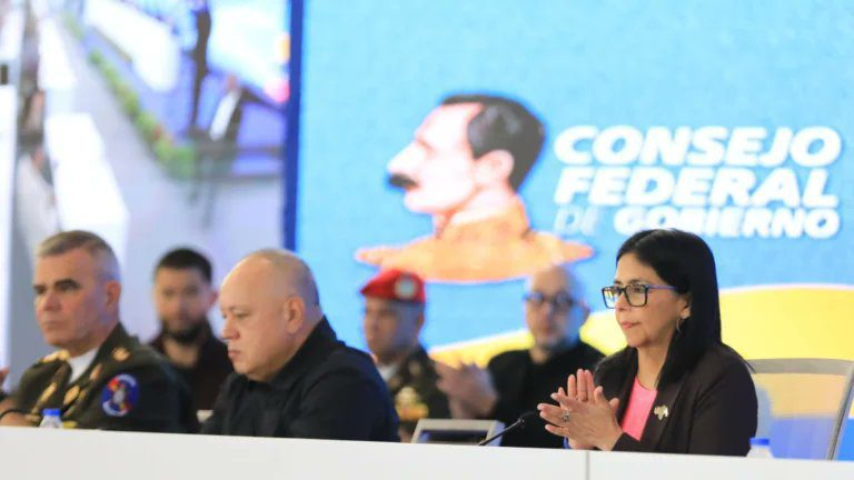 Venezuelan interim president Delcy Rodriguez meets with ministers on January 23.