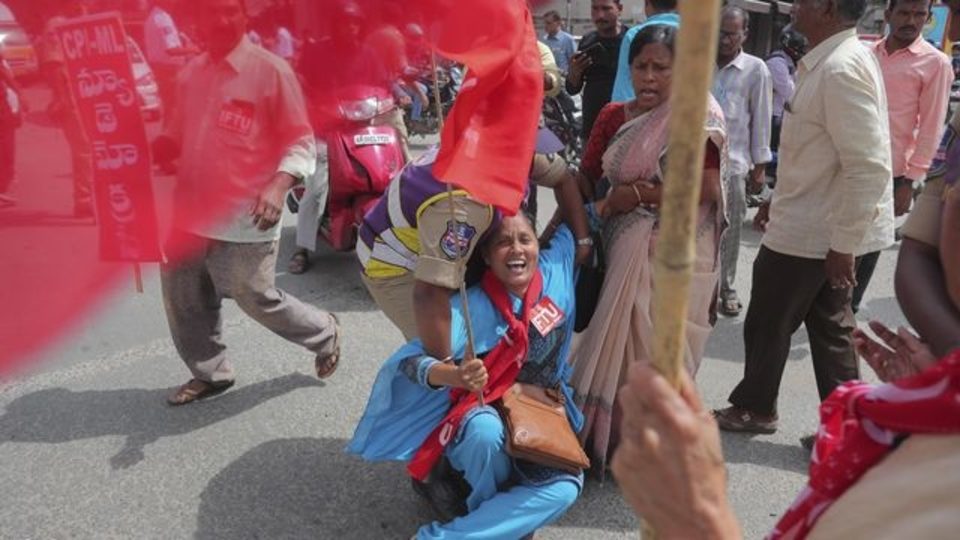 Philippines COVID crackdown on leftists