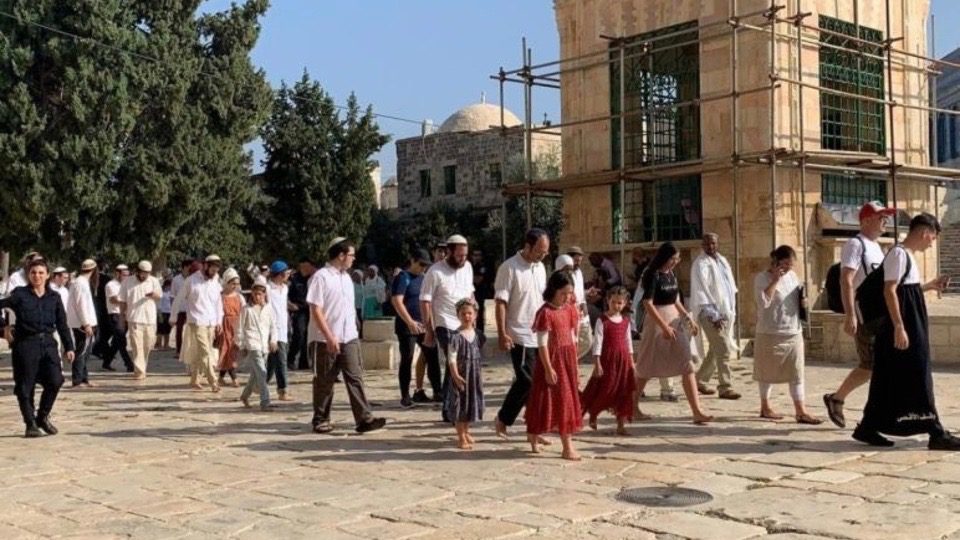 Palestinians protest storming of Al-Aqsa mosque compound by extremist Jewish settlers