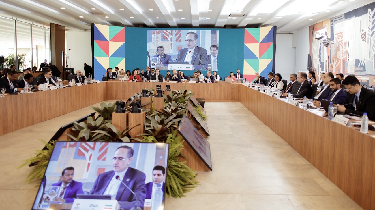 El “espíritu de Bandung” y el desarrollo industrial de Indonesia, nuevo miembro de los BRICS+