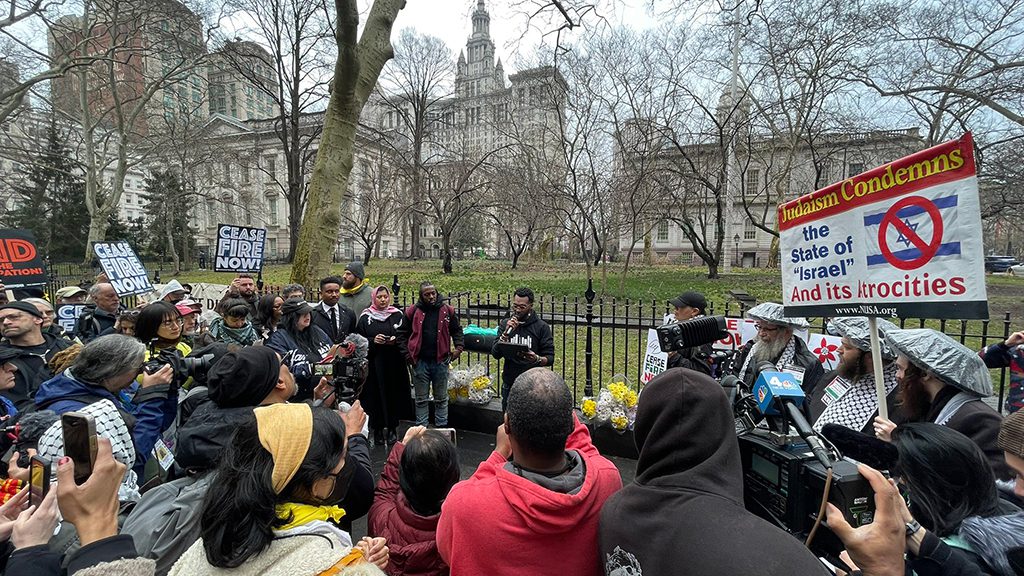 New Yorkers demand their city council call for a ceasefire
