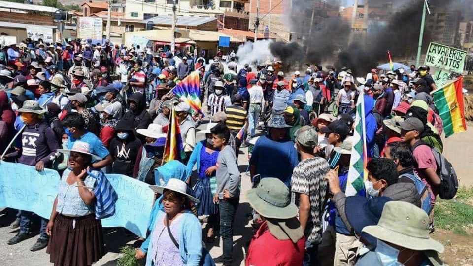 Bolivian coup regime deploys military to suppress anti-government protests