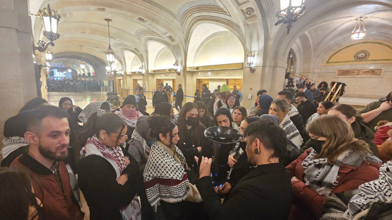 Chicago becomes largest city in US to demand a ceasefire in Gaza