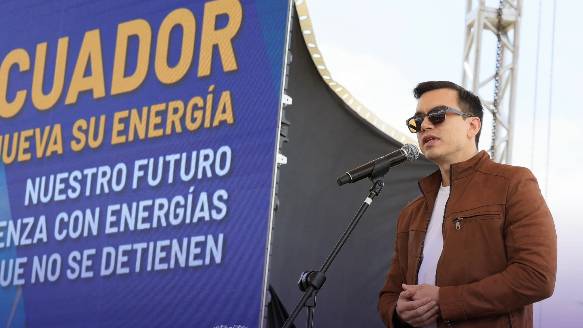 Ecuador in the dark: Daniel Noboa increases power cuts to 14 hours a day