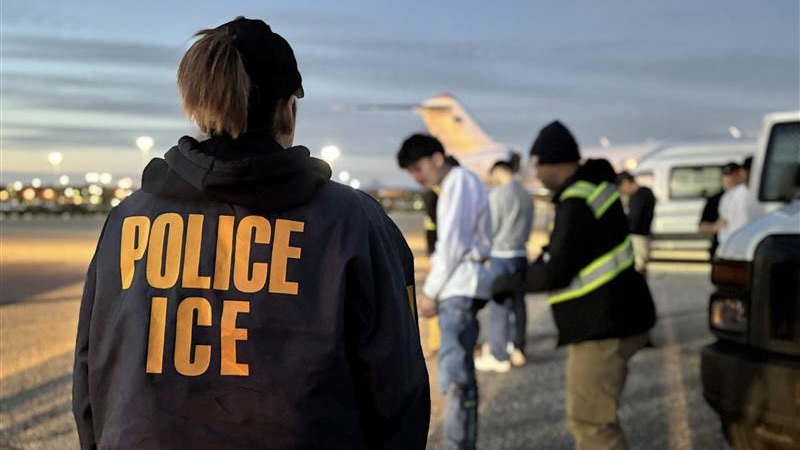 “Fire up the deportation planes”: Trump admin celebrates Supreme Court ruling enabling Trump to deport migrants to countries not their own